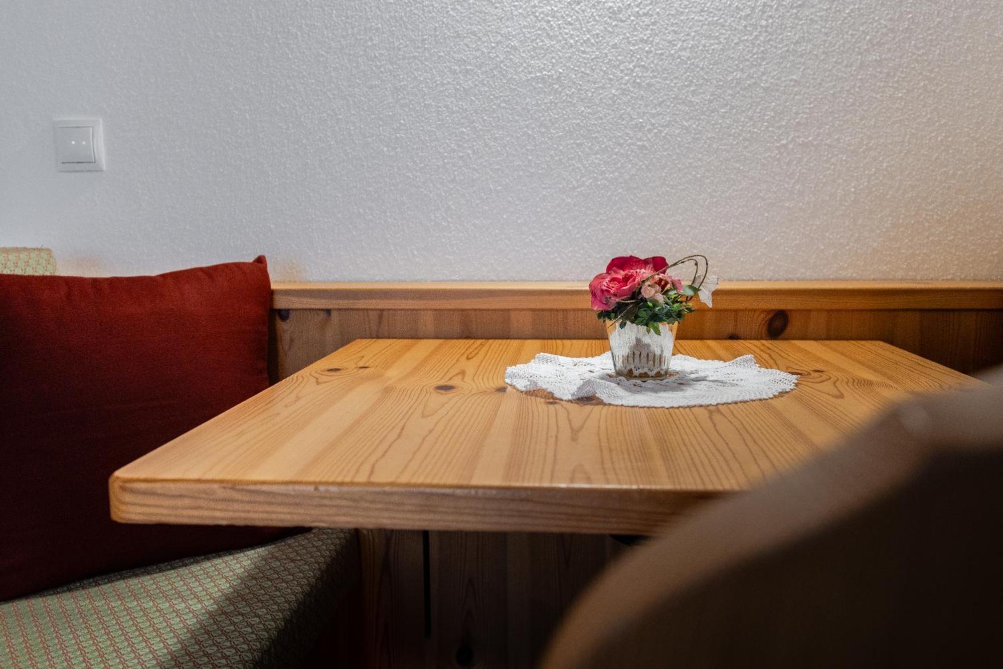 Hotel Pension Odles Сан-Мартино-ин-Бадия Экстерьер фото